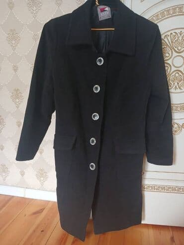 Futbolka və maykalar: Palto — 1