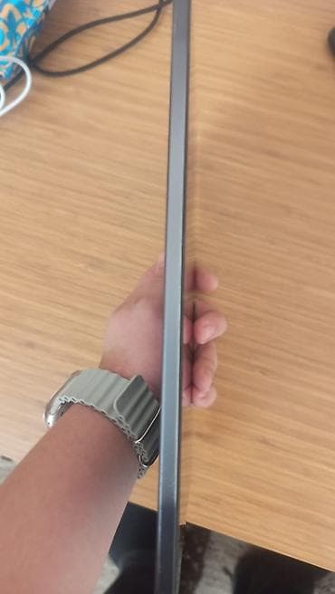 1 tr harddisk: Salam aleykum təcili satılır Blackwiev tap 15 pro 256 GB 14 Ram 900 — 3