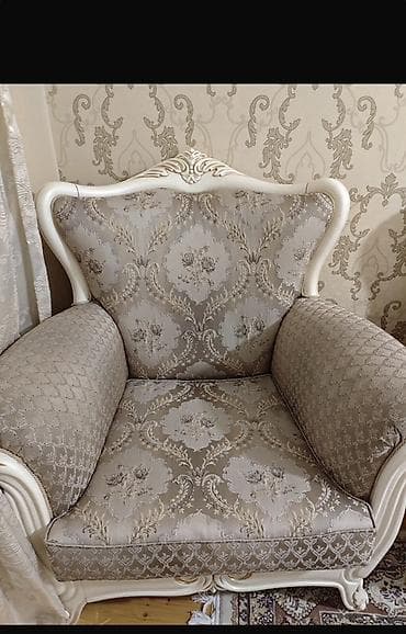 barber kreslosu: İşlənmiş, Klassik divan, Divan, Bazasız, Açılmayan — 1