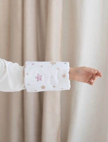 spiderman geyimi: Uşaq üçün yumşaq papaq - Ölçü: 22 (etiketdə göstərilib) - Material — 3