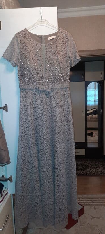 qadın bosonojkaları qladiatorlar: Don 1defe nisana geyinilib.40_42razmere gedir .baha alinib.endirim — 5