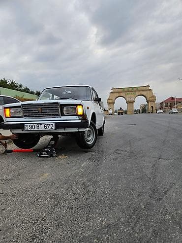 mercedes vito kreditle: Lada 2107 sedan – klassik dizaynlı, arxaötürücülü model. Texniki — 1