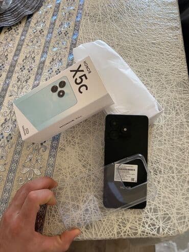 honor 8x kabro: Honor X5, 64 GB, rəng - Qara, Barmaq izi, Sensor — 5