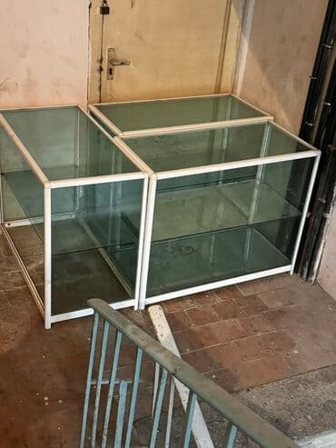 şiş qadın ətəkləri: - Qadın ətəyi: A-kəsim, dizə yaxın uzunluq. Xırda xanalı (çəkmə) — 14