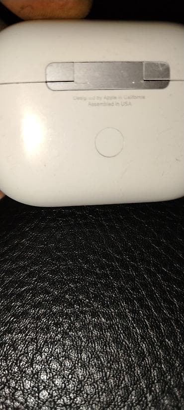 baseus encok w04: Məhsul: Simsiz qulaqlıq (şarj qabı ilə) Xüsusiyyətlər: - Qulaqdaxili — 5