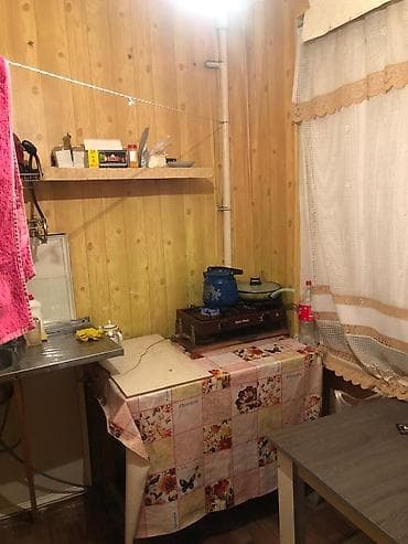 kirayə evlət: Bazar kontakt home yanı. orta blok 3-cu mərtəbə. infrastruktur — 7