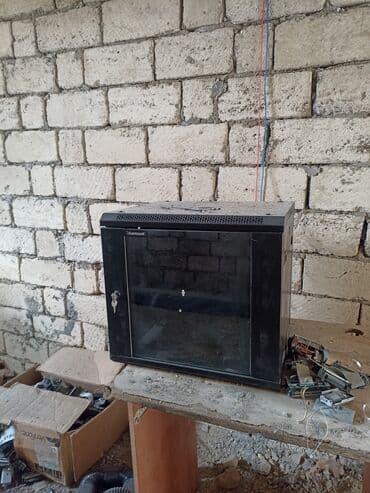 rack 42u: Rac Cabin Shturmann Ünvan: nefciler metrosu hundurluy -79 derinliy — 1