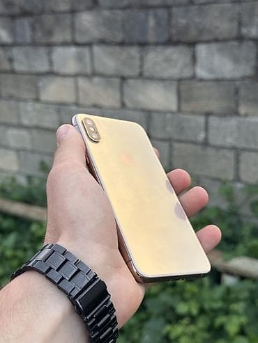 iphone 8 irsad: IPhone Xs, Qızılı, Simsiz şarj — 9