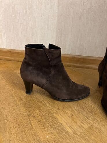 botilyonlar: Ölçü: 38, İşlənmiş — 2