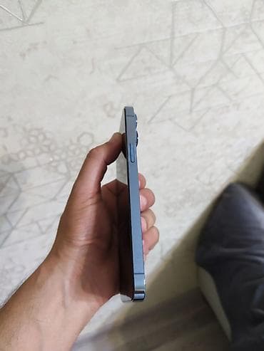 IPhone 13 Pro Max, 128 GB, Sierra Blue, Face ID — 7