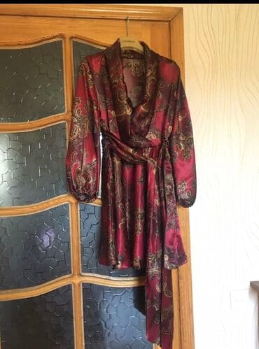 ikinci el don: FENDİ,42 ölcü,az geyinilib,material pambıq,marlyovka,düymeli,ön teref — 16