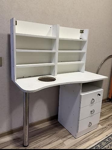 Manikur masası satılır ünvan maştağa razılaşma yolu ilə 2/3 güne evden lalafo.az -da Manikur masası satılır ünvan maştağa razılaşma yolu ilə 2/3 güne evden