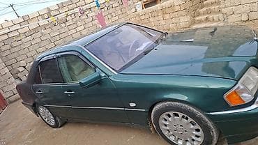 Ferrari: Satılır: yüngül minik avtomobili Əsas xüsusiyyətlər: - Kuzov: sedanın — 10