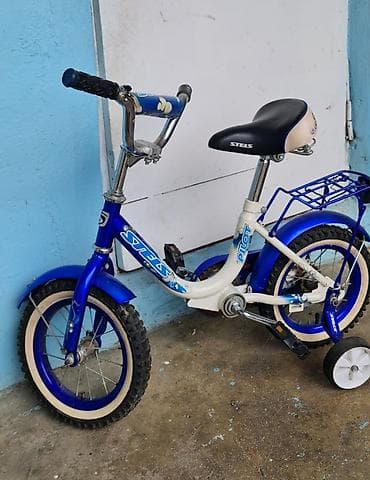 velosipedler: Usaq velosipedi. 3.7 yaşa qədər — 4
