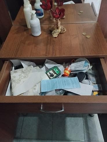 samlar: İşlənmiş, 2 qapılı, Güzgülü, Qəhvəyi, Açılan, Düz dolab — 3
