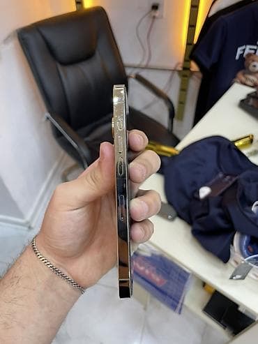 samsung galaxy s 21: IPhone 14 Pro, 128 GB, Qızılı, Simsiz şarj, Face ID — 4