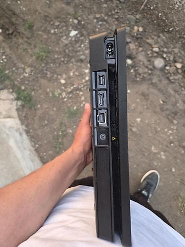 xbox seies s: PlayStation 4 Slim oyun konsolu Poçtla yollaya bilərəm isdənilən — 2