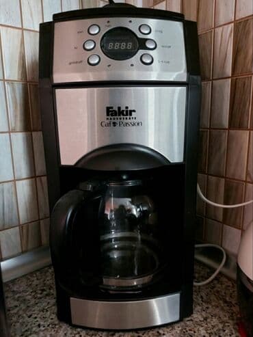 Qəhvəbişirənlər: Özüüyüdən və özüdəmləyən kofe aparatı. 2 dəfə istifadə olunub — 1