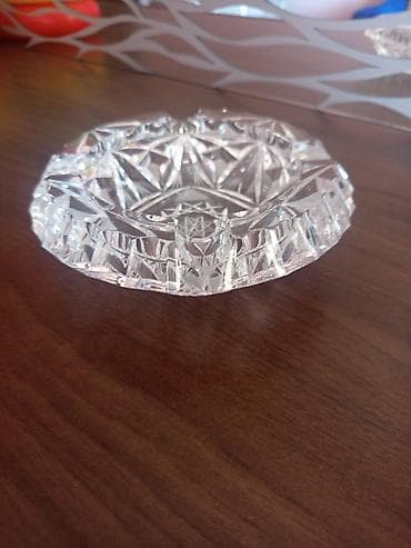 Пепельницы: Büllur külqabı qədimi almaniya istehsalıdır. - Material: qalın, şəffaf — 1
