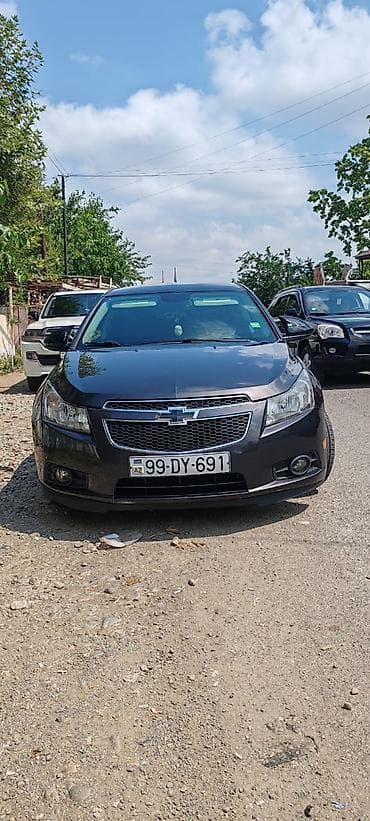 Chevrolet Cruze: 1.6 l | 2014 il 295 km Sedan