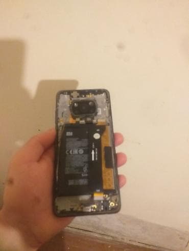 klas 6: Xiaomi 128 GB, rəng - Göy, 
 Sensor — 3