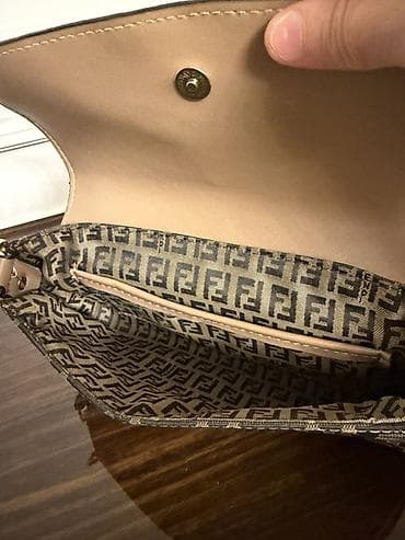 fendi cantalar: Fendi monoqramlı çiyin çantası - Rəng: bej üst qapaq və kənarlar — 3