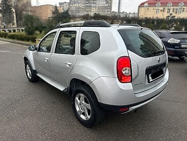Avtomobil alışı: Renault Duster: 2 l | 2012 il 277000 km Krossover — 3