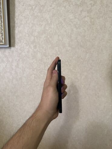 Apple iPhone: IPhone 13, 128 GB, Qara, Simsiz şarj — 3