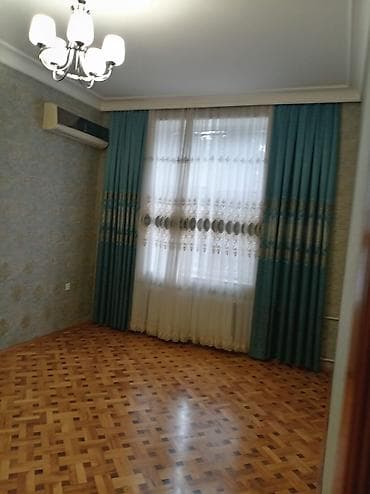 lenkeranda evler: 1 - ci məhəllə 4/2 - mərtəbəsində 3 otaqlı yol qırağı kombisi var polı — 2