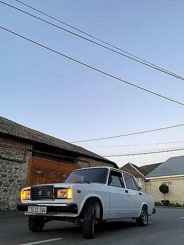 renault megane nece masindir: VAZ (LADA) 2107: 1.5 l | 1988 il 55555 km Sedan — 4