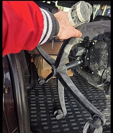 bərbər kresloları: Barber kreslosu və ofis kreslosunun hissələri adres gellem🙏🏻🙏🏻🙏🏻 — 1