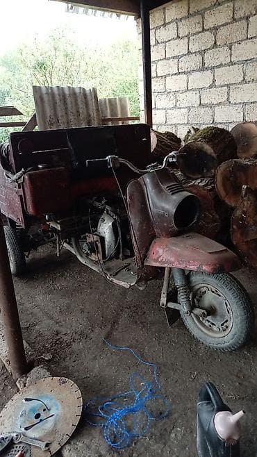 dnepr mt 11: Yükdaşıma üçün 3 təkərli motorlu yük skuter - Ön hissəsi skuter — 2