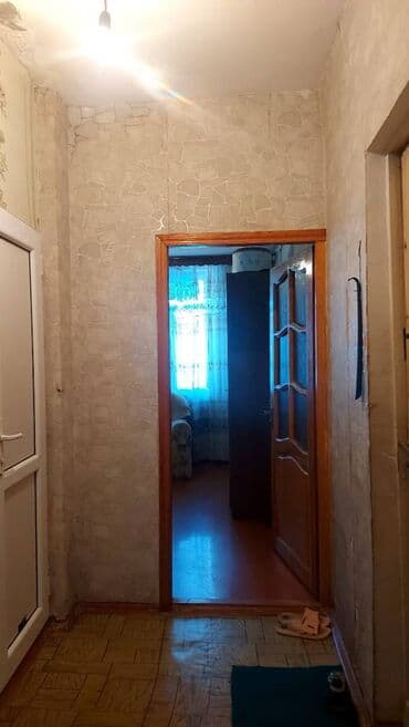 sibrizdə evlərin qiyməti: Bakı, 2 otaqlı, Köhnə tikili, 50 kv. m — 4