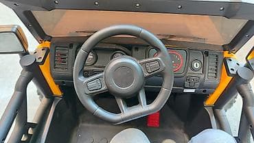 Uşaq üçün elektrikli off-road maşın Xüsusiyyətlər: - Korpus — 4