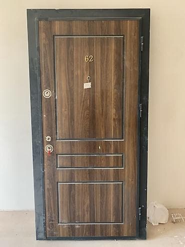 qapi olculeri: Evi təmir edib dəyişdiyimə görə satıram, çox az istifadə olunub, heç — 1