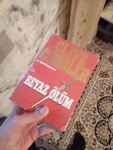 tar: Satışda – 4 ədəd kitab tək tək 7 manatdir 4u biryerde alsaz 25 manat — 3