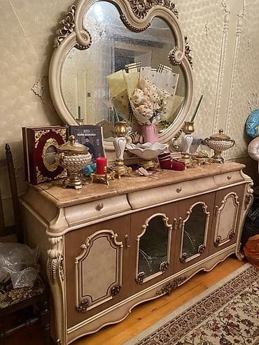 hacar naboru: Barokko üslubunda qonaq otağı mebel dəsti - Rəng: krem/bej və açıq — 3