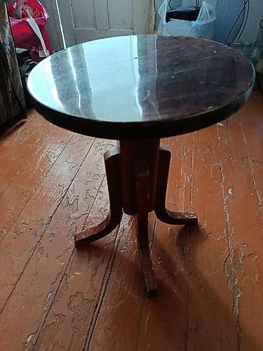 Jurnal masası, Açılmayan, Taxta, Yumru masa