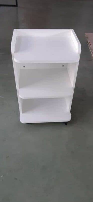 kapron dolab: Etejerka təkərli polka — 2