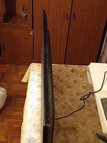 ps 3 pult: LG 42LB56 LED TV – 106 sm (42") Xüsusiyyətlər: - Ekran: 106 sm (42") — 5