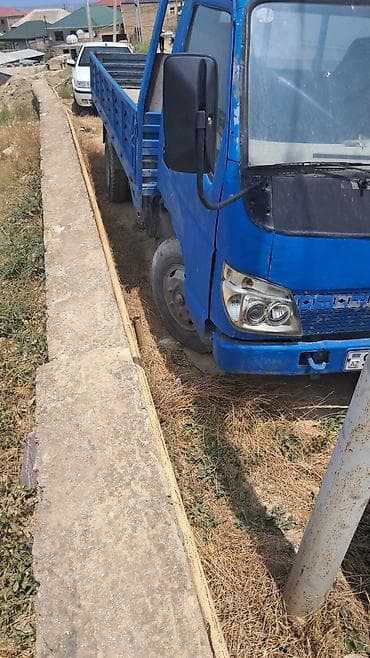 011 maşınlar: Yük maşını – açıq bortlu, mavi rəng - Korpus: metal bortlu, uzun — 1