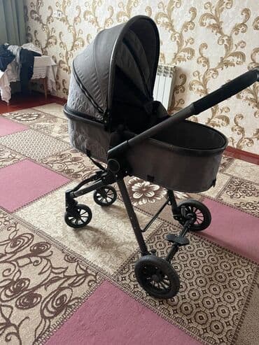 uwaq arabalari: 2-i 1-də araba, Yaş: <1 ay — 1