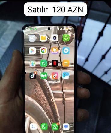 Satılır: Smartfon Xüsusiyyətlər: - Tam ekranlı ön kamera dəliyi olan