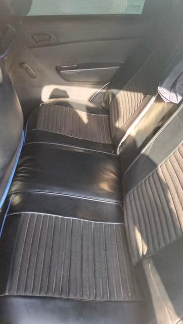 masinim var ag rengi: Chevrolet Aveo sedan – ağ rəng, 4 qapılı, ön ötürücülü şəhər — 13