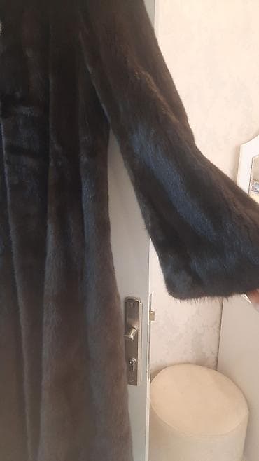 Kürklər: Brend: John Dedis (Furs by JD) Məhsul: Qadın kürkü palto - Rəng: tünd — 4