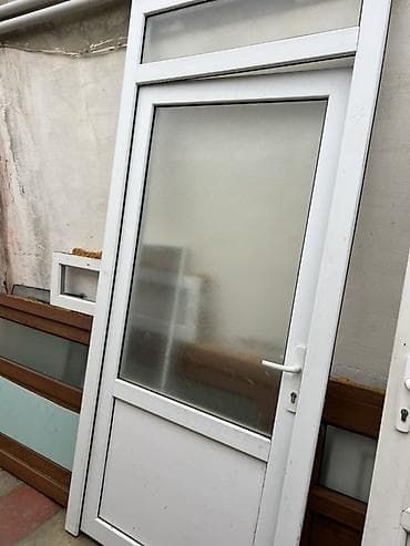 plastik qapilar: Plastik və taxta görünümlü giriş/qapı panelləri - Material: PVC — 3