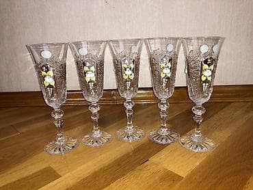 tort qab: Stəkanlar — 2