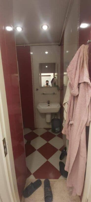 yeni gunəşlidə 1 otaqlı evlər: Binəqədi rayonu,7 mkr,Ankara şadlıq sarayının yanında,5 mərtəbəli — 14