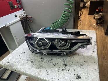 Sağ, Yaxın və uzaq vuran işıqlar BMW, 2018 il, Orijinal, Almaniya, Yeni