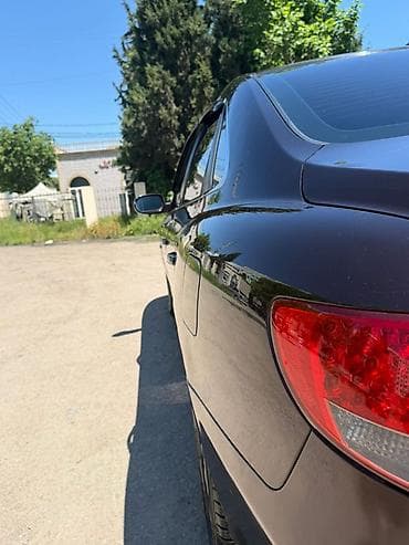 optima disk: Hyundai sedan - Korpus: bənövşəyi-bordo rəng, xrom ön barmaqlıq və — 4
